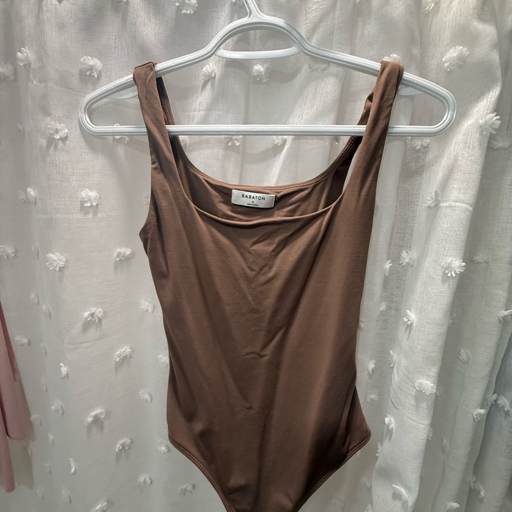 Babaton Cocoa Sleeveless Top